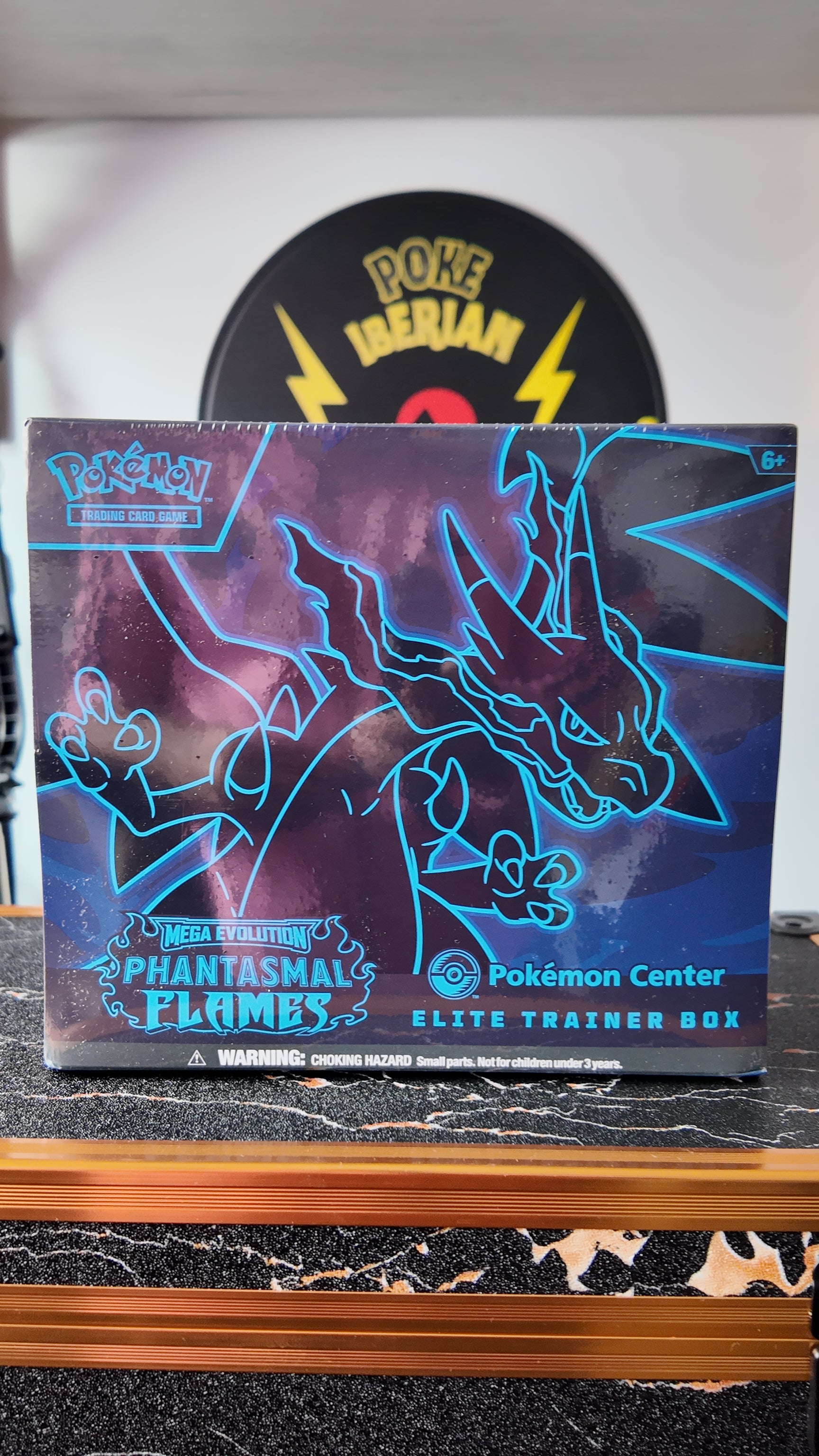ETB Phantasmal Flames , Center