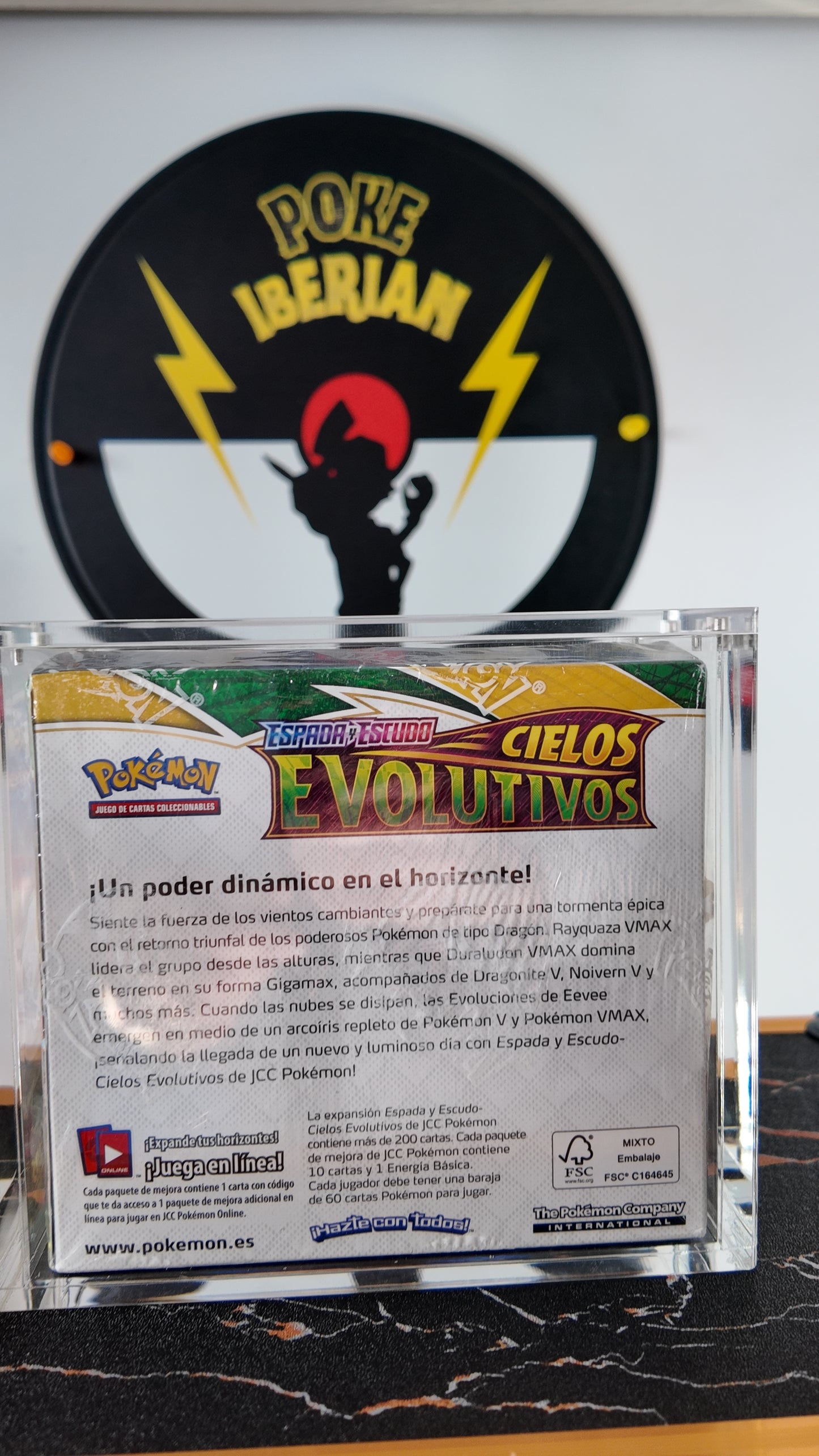 Caja de 36 sobres Cielos Evolutivos , Español