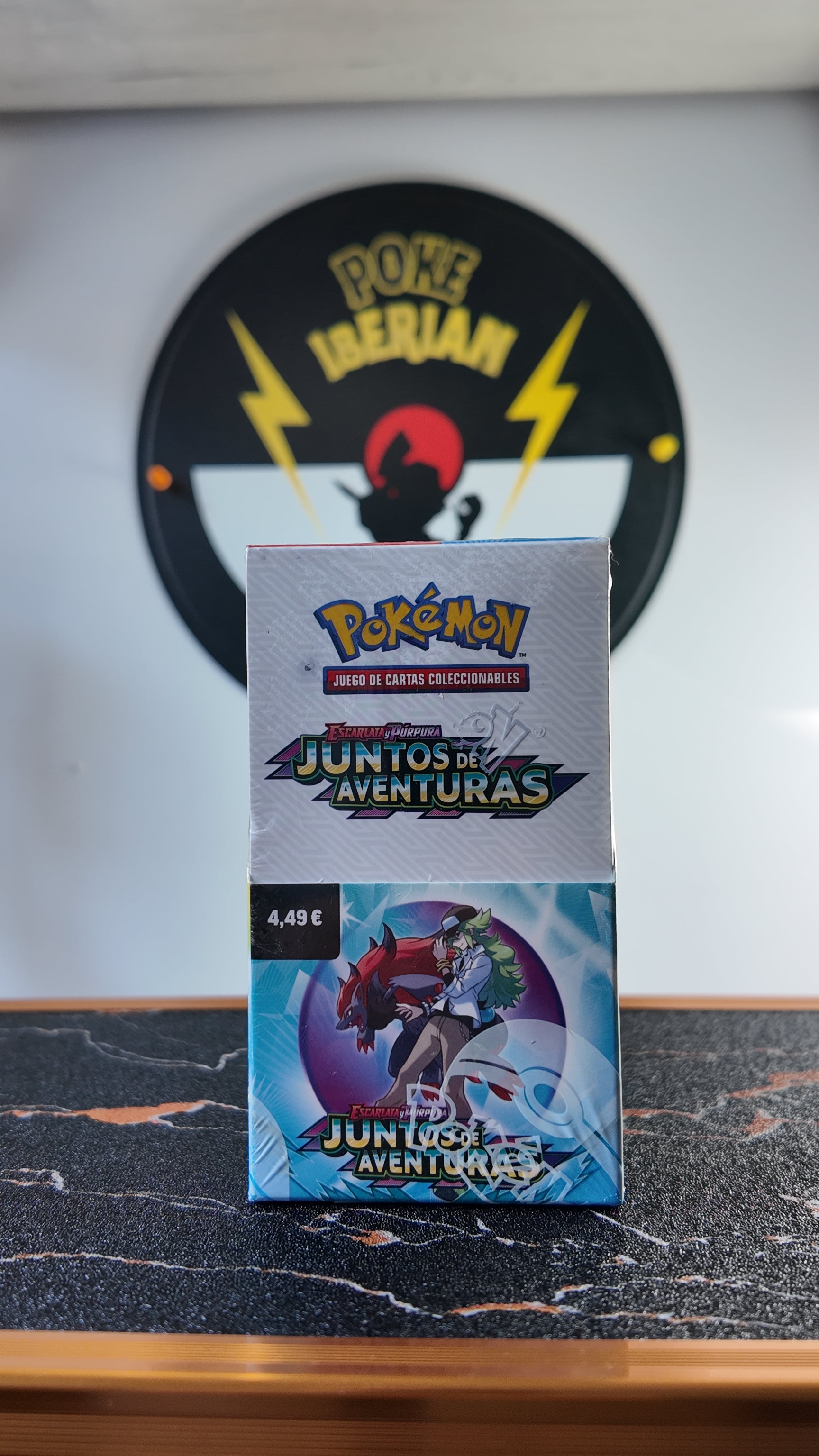 Booster Box 18 sobres , Juntos de Aventuras , Esp