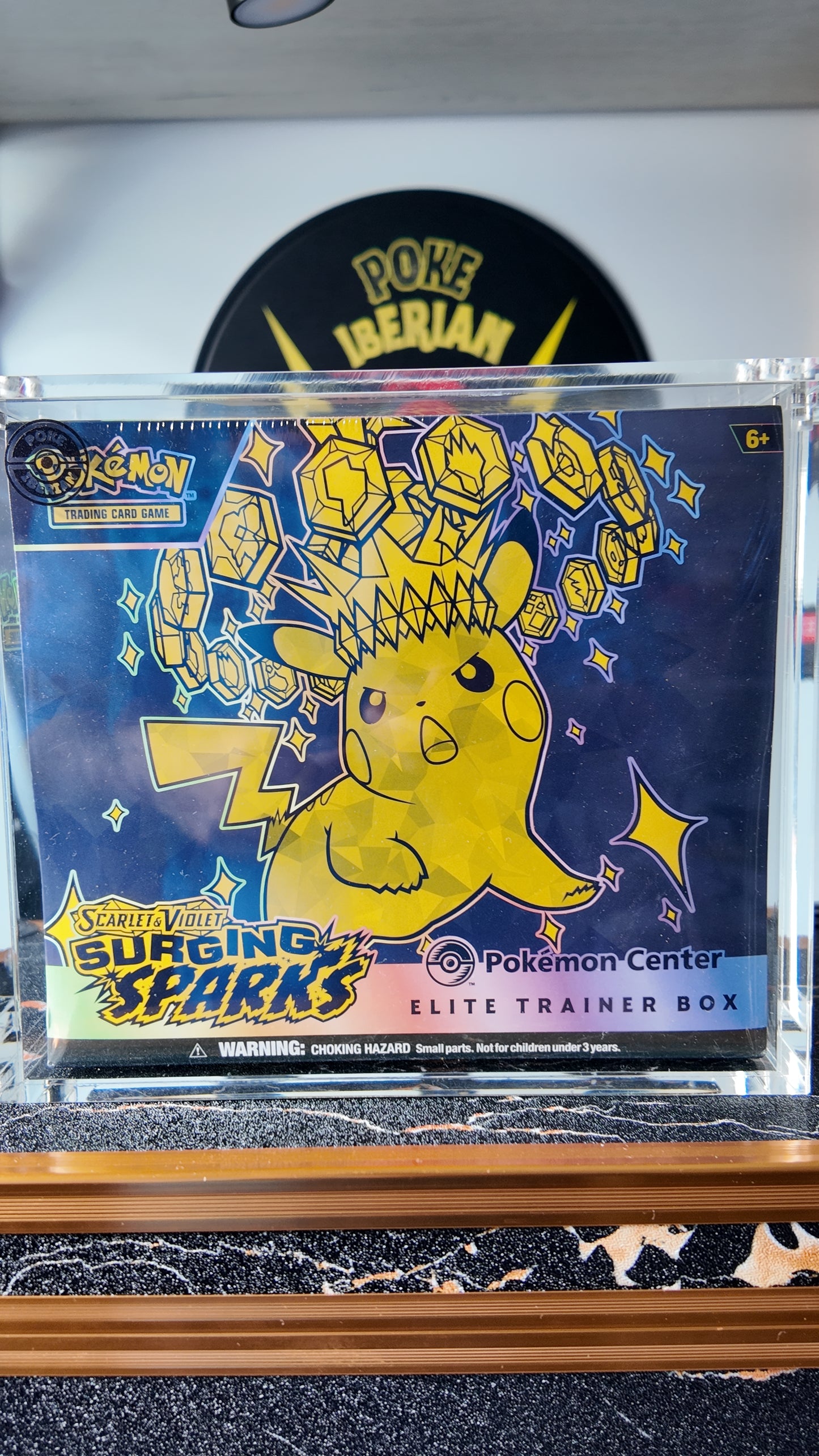 ETB Surging Sparks , Pokemon Center