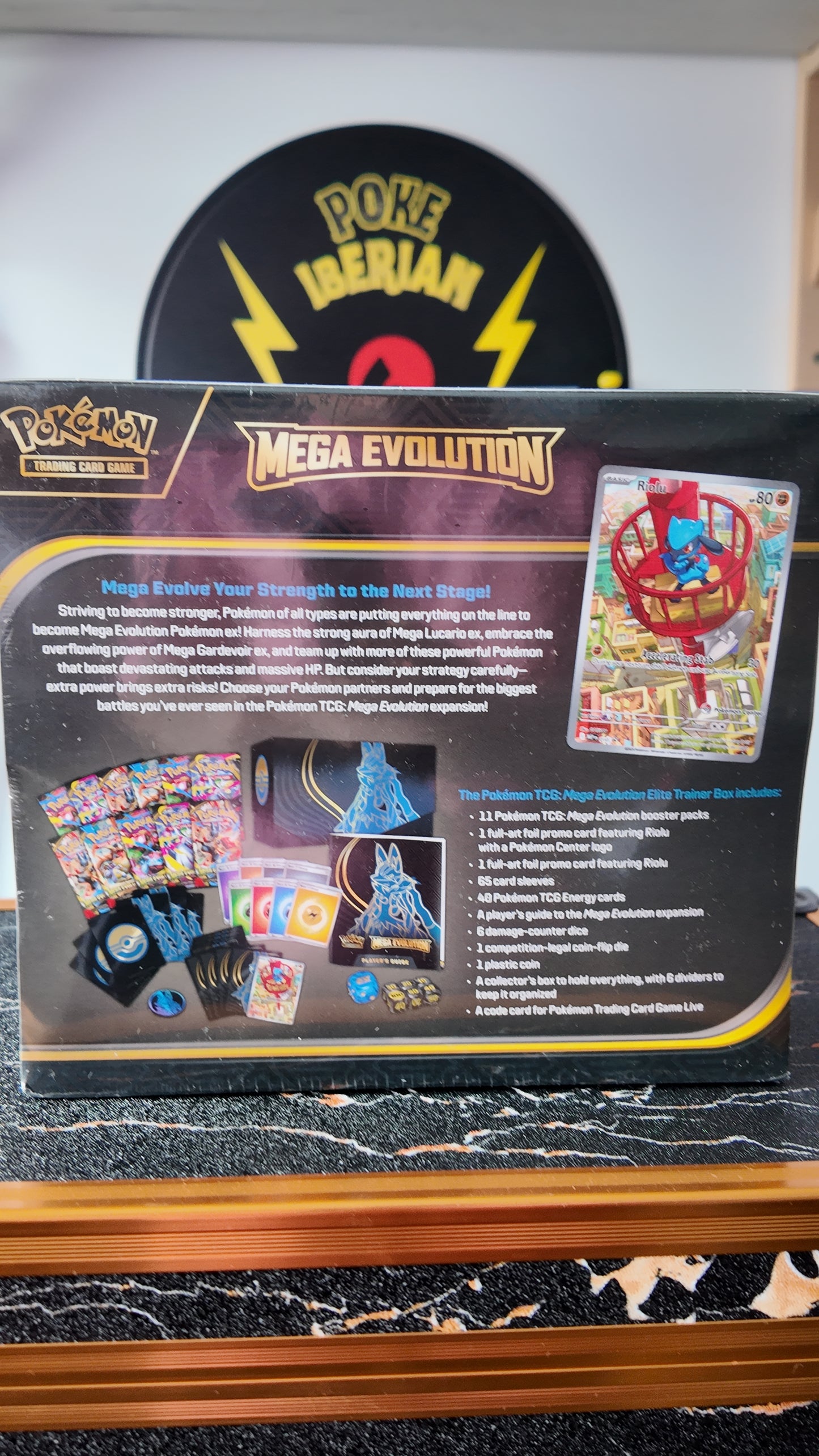 ETB Mega Evolution ,Lucario  Pokémon Center.
