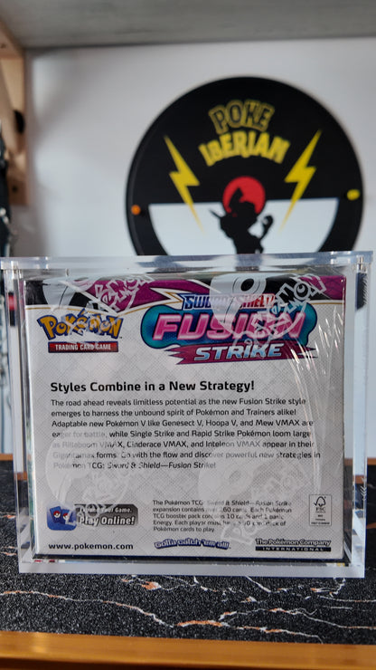 Booster Box Fusión Strike +Acrílico , Ingles