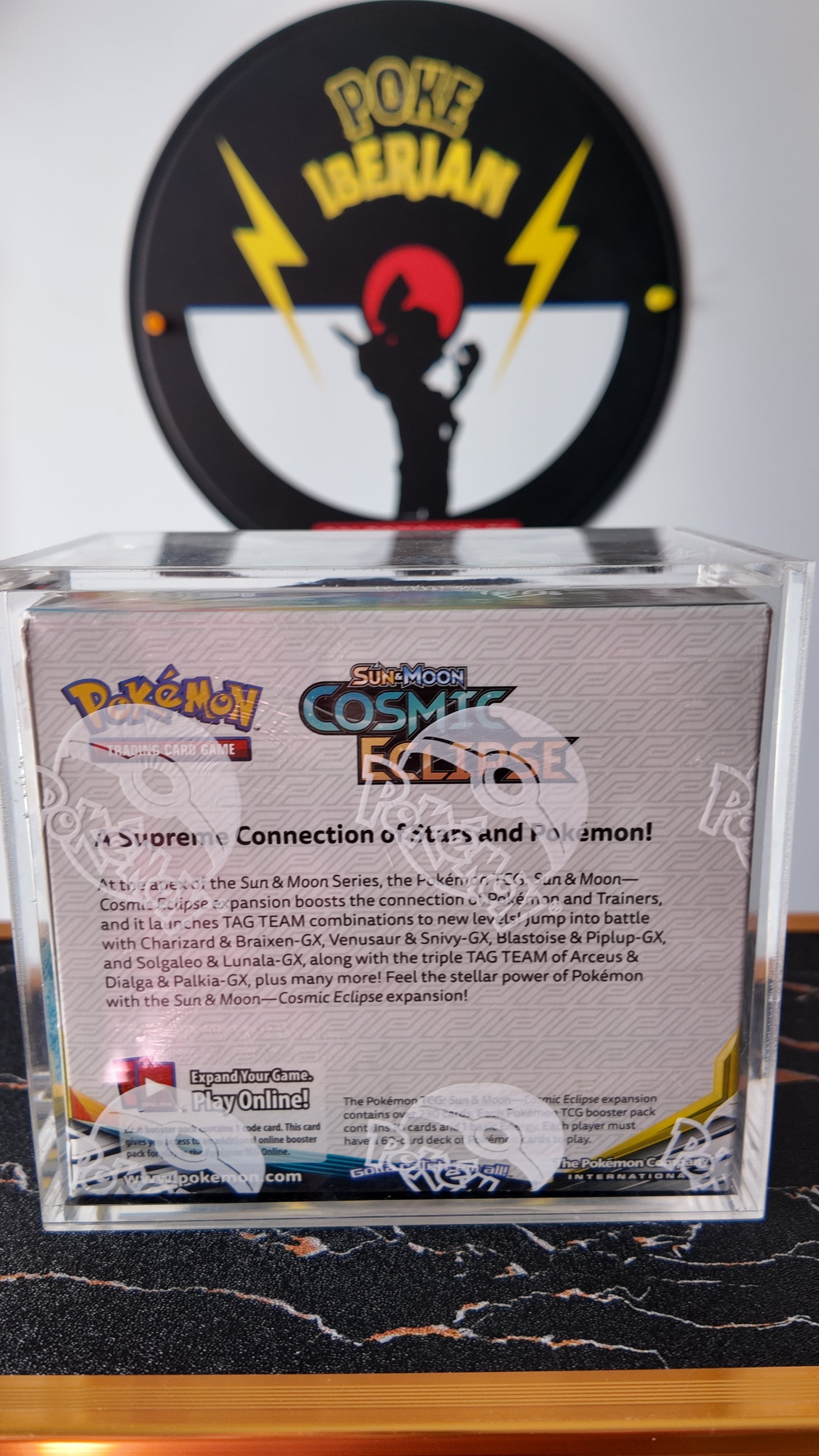 Booster Box Cosmic Eclipse , Inglés+acrílico
